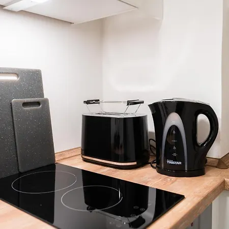 Jawo Modern & Zentral, Kueche & Wifi Appartement