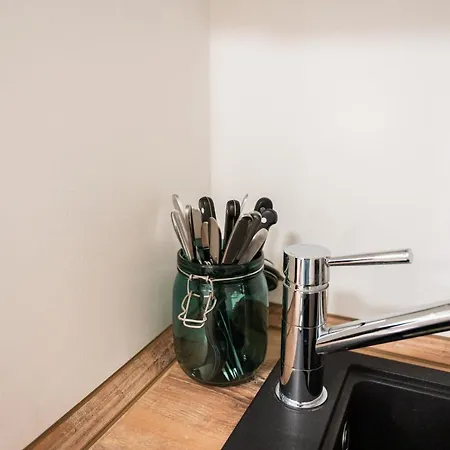 Apartmán Jawo Modern & Zentral, Kueche & Wifi *
